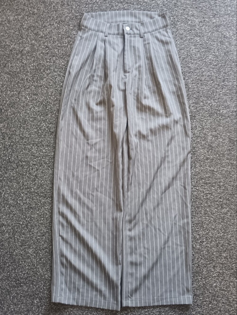 Dazy Wide Leg High Rise Gray Pinstripe Trouser Dress Pants Womens Small, Office - Picture 2 of 11